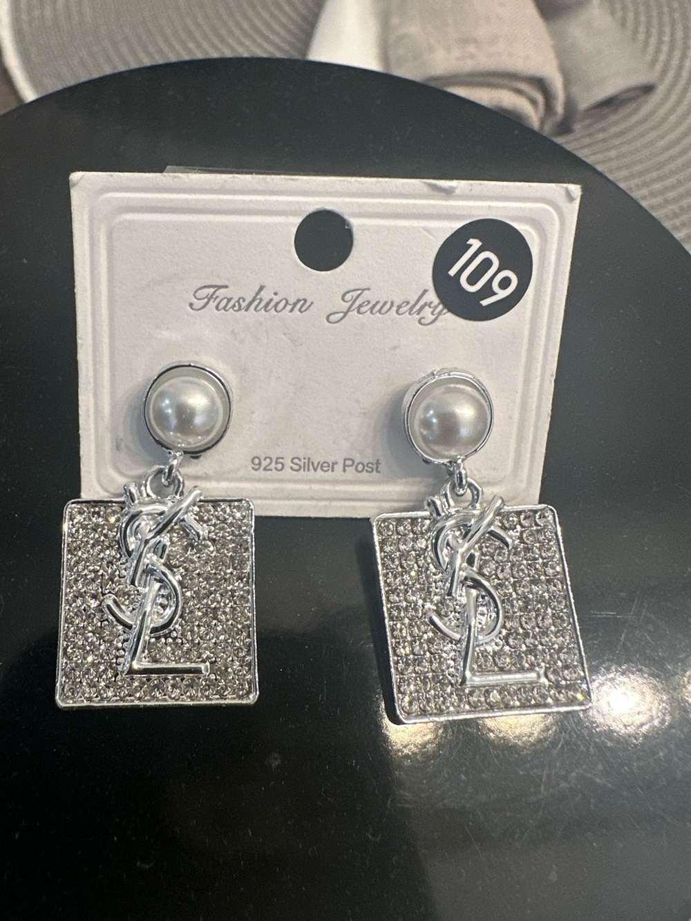 Pierced earrings! NEW!